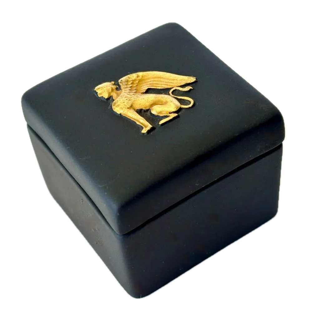 IMG_0959 Background Removed_result - Atelier85 Antiques A Hand-Gilded Black Basalt Piece from the Wedgwood Egyptian Collection