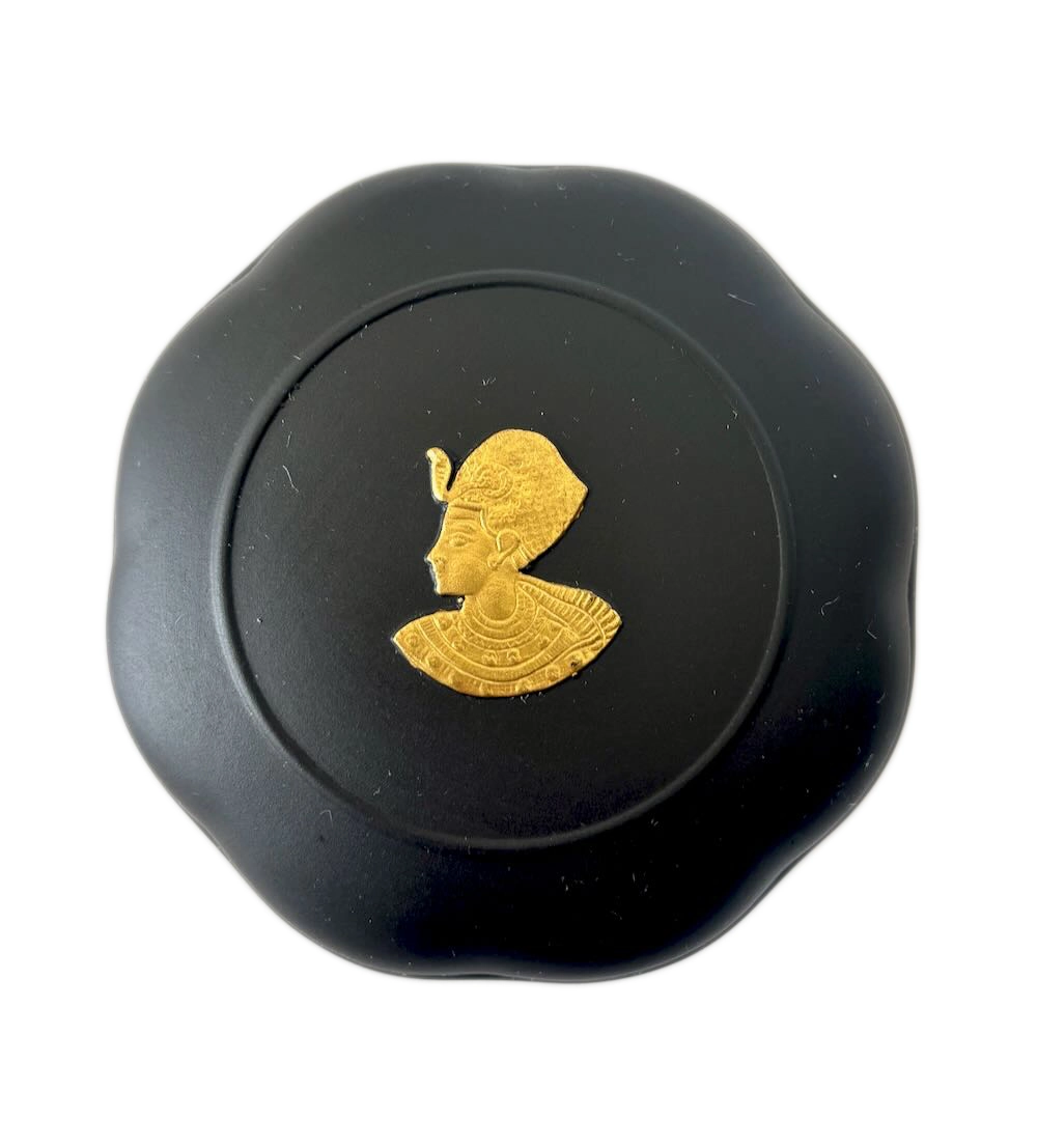 IMG_1309 - Atelier85 Antiques Wedgwood Egyptian Collection Black Basalt Lidded Box with Gilt Tutankhamun Profile, England 1978