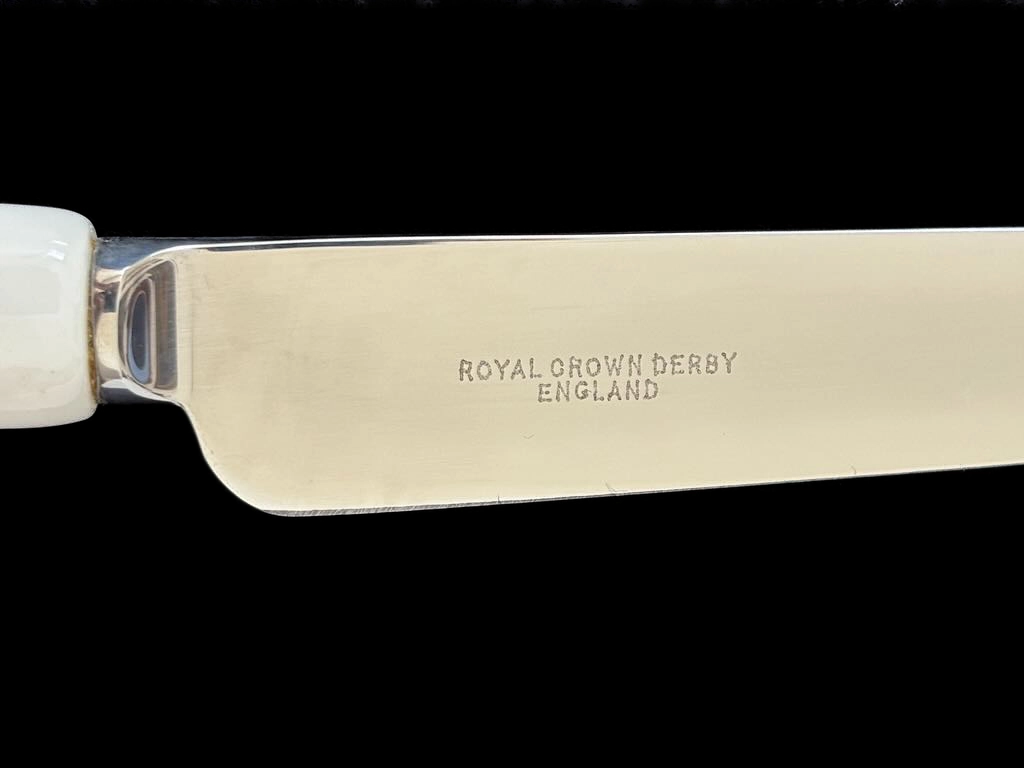 IMG_2830 - Atelier85 Antiques Royal Crown Derby Posies Cheese Knife